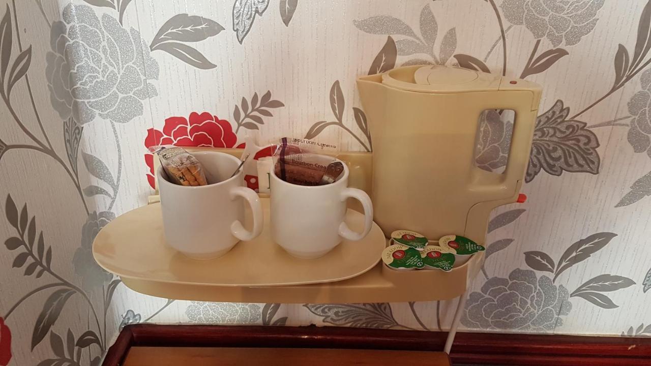 Valdene Hotel Blackpool Exteriör bild