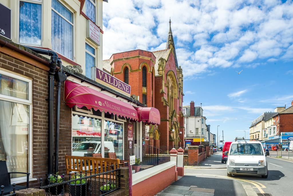 Valdene Hotel Blackpool Exteriör bild